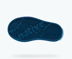 Jefferson Child><noscript><img width=